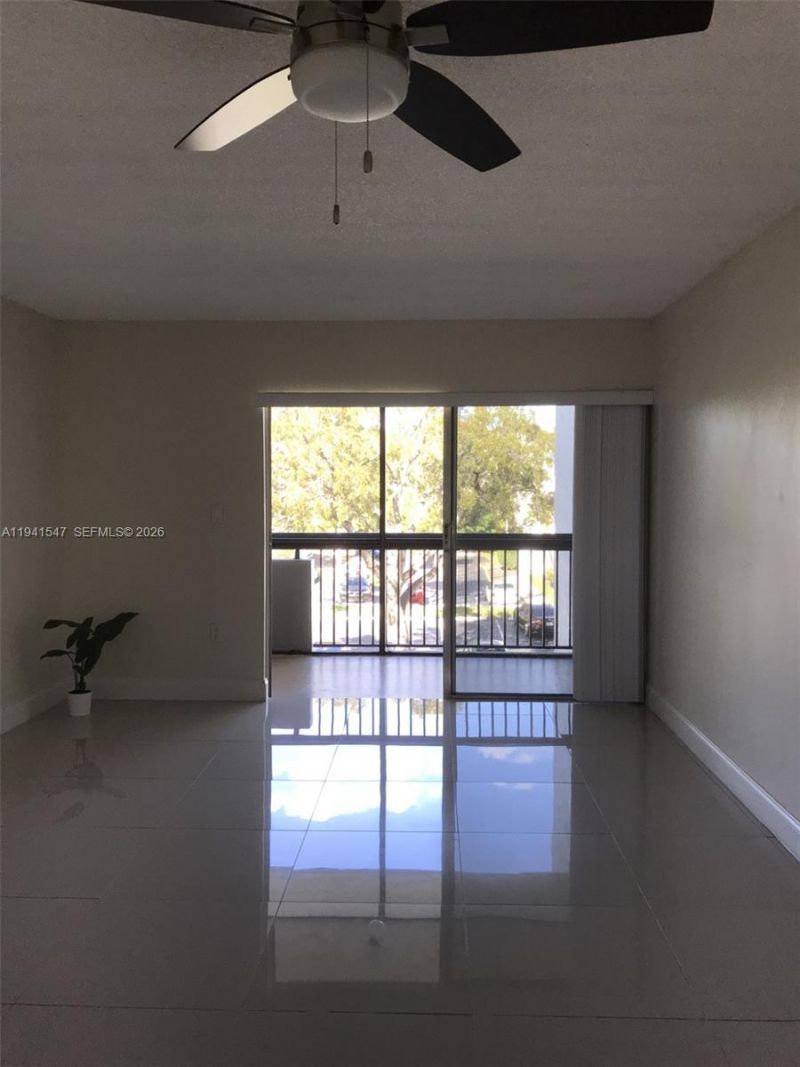 Please Call For Address, Unit 302, Plantation, FL 33324 Photo