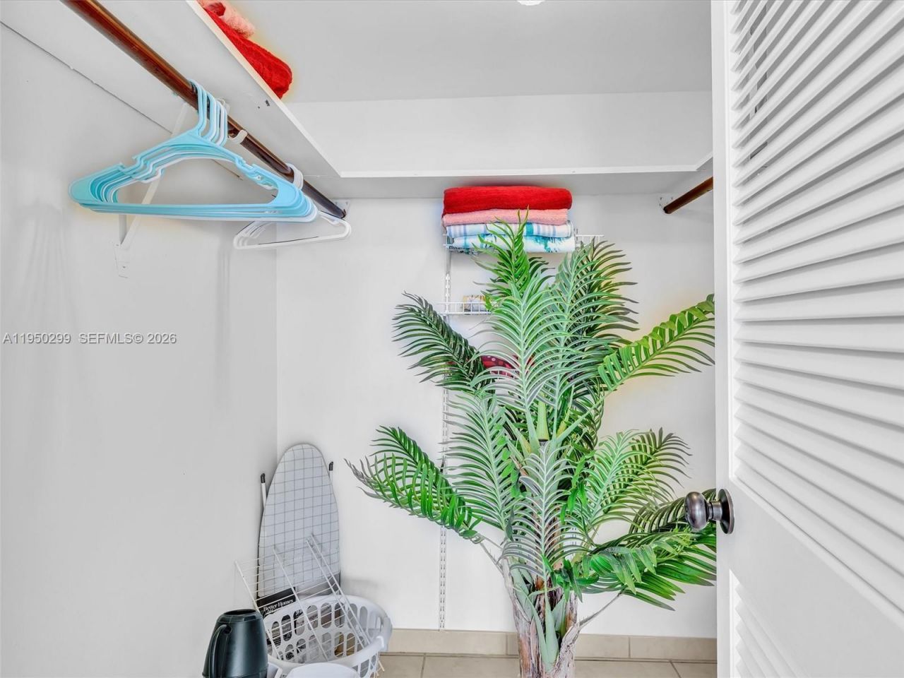 3140 S Ocean Dr , Unit 206, Hallandale Beach, FL 33009 Photo