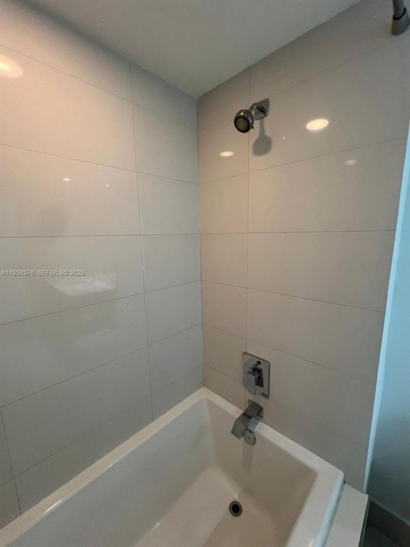 1100 S Miami Ave, Unit 3304, Miami, FL 33130 Photo