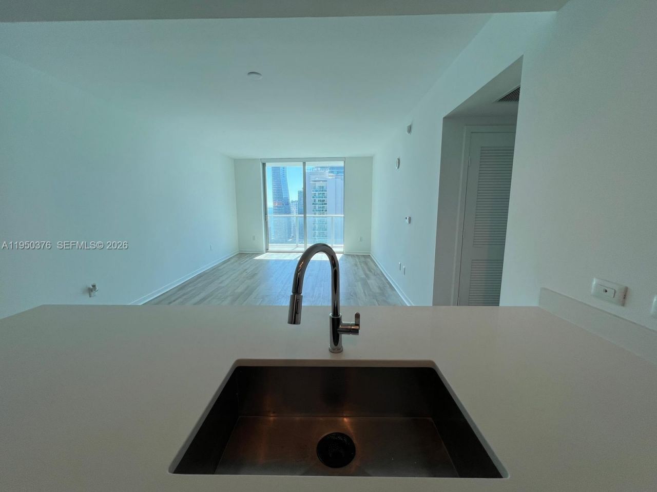 1100 S Miami Ave, Unit 3304, Miami, FL 33130 Photo