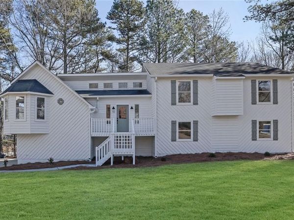 10 Bramblewood Place SW, Cartersville, GA 30120