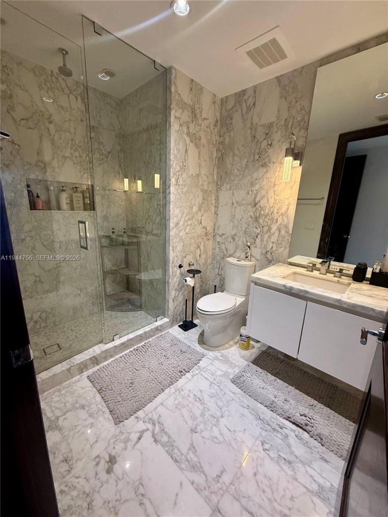 3300 NE 188th St, Unit 917, Aventura, FL 33180 Photo