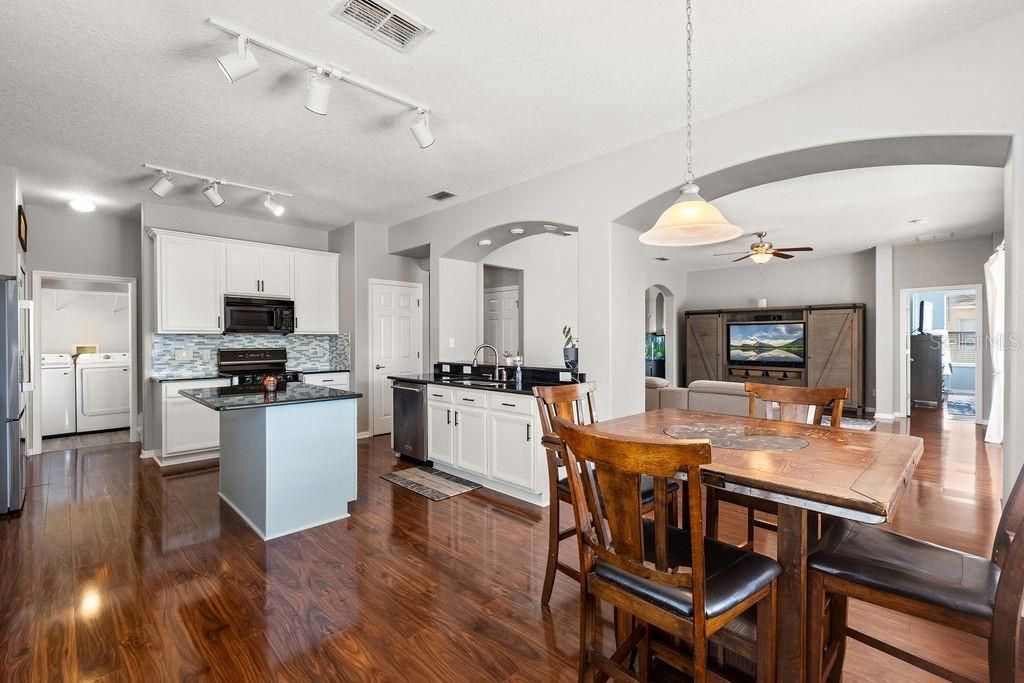 570 Johns Landing Way, Oakland, FL 34787 Photo