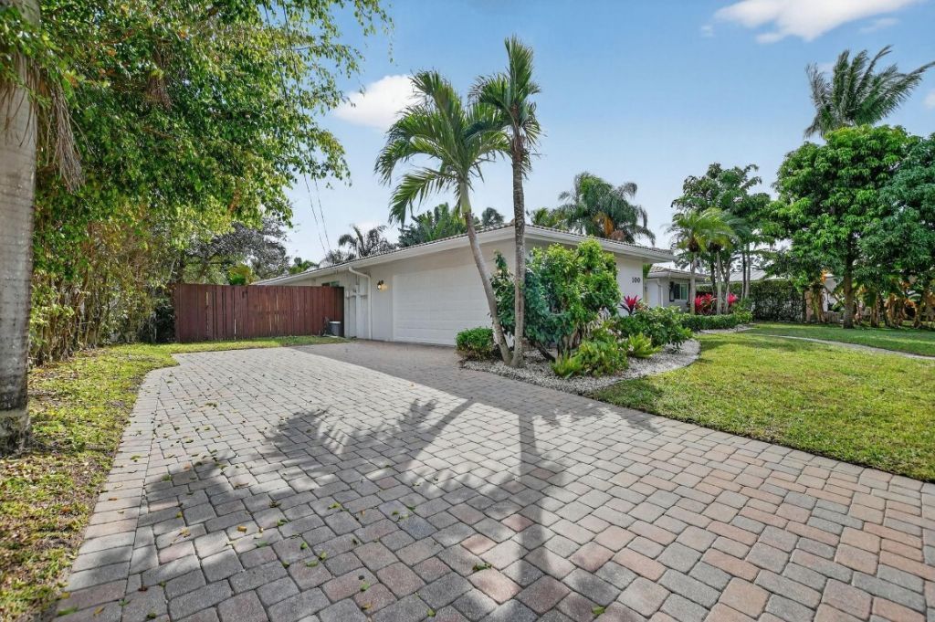 100 SW 8th Ave, Boca Raton, FL 33486 Photo