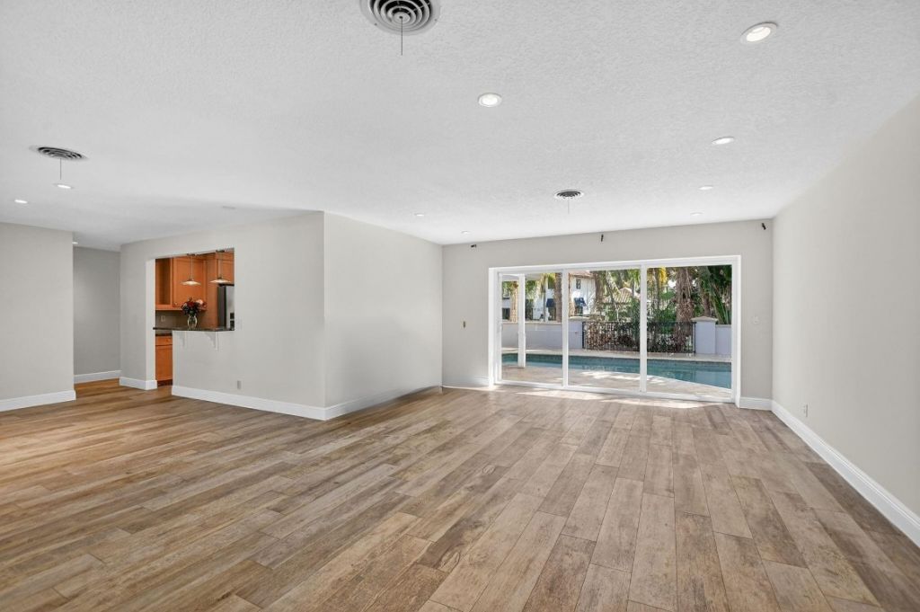 100 SW 8th Ave, Boca Raton, FL 33486 Photo