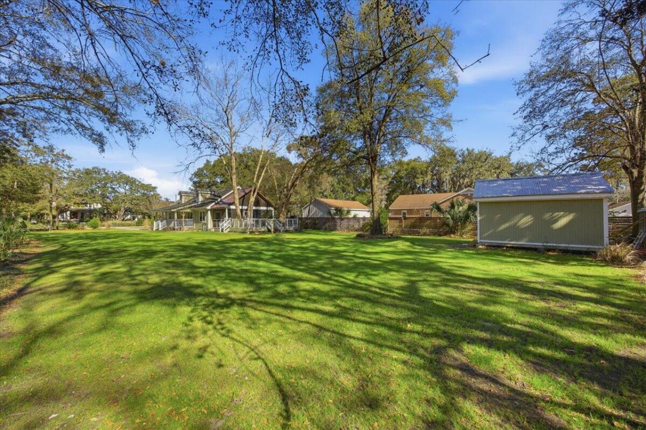 1309 N Edgewater Drive Photo 13