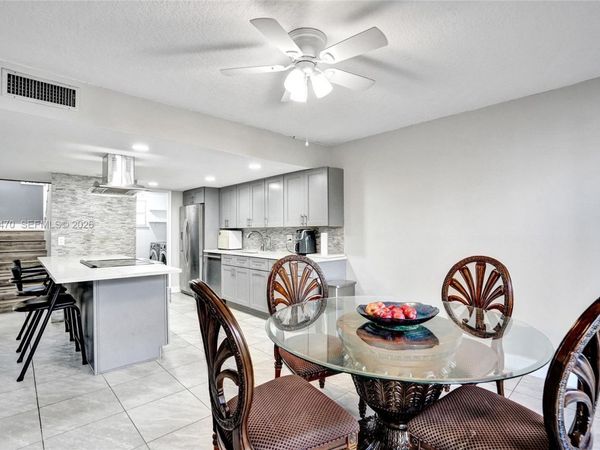 9451 Live Oak Pl, Unit 102, Davie, FL 33324