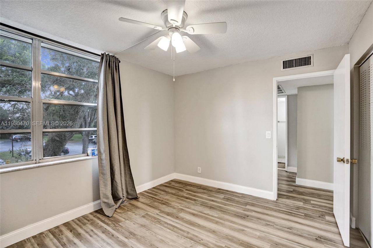 9451 Live Oak Pl, Unit 102, Davie, FL 33324 Photo