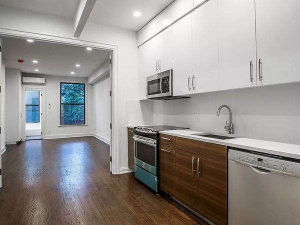 167 Russell Street, Unit 2L, Brooklyn, NY 11222