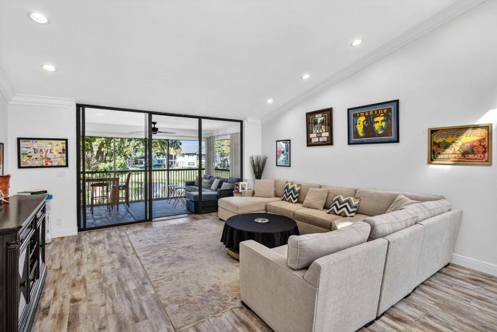 61 Eastgate Drive, Unit H, Boynton Beach, FL 33436 Photo