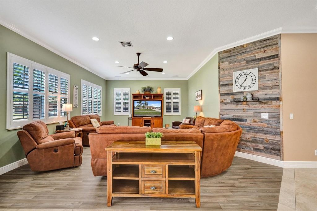 2333 SW 34th Terrace, Fort Lauderdale, FL 33312 Photo