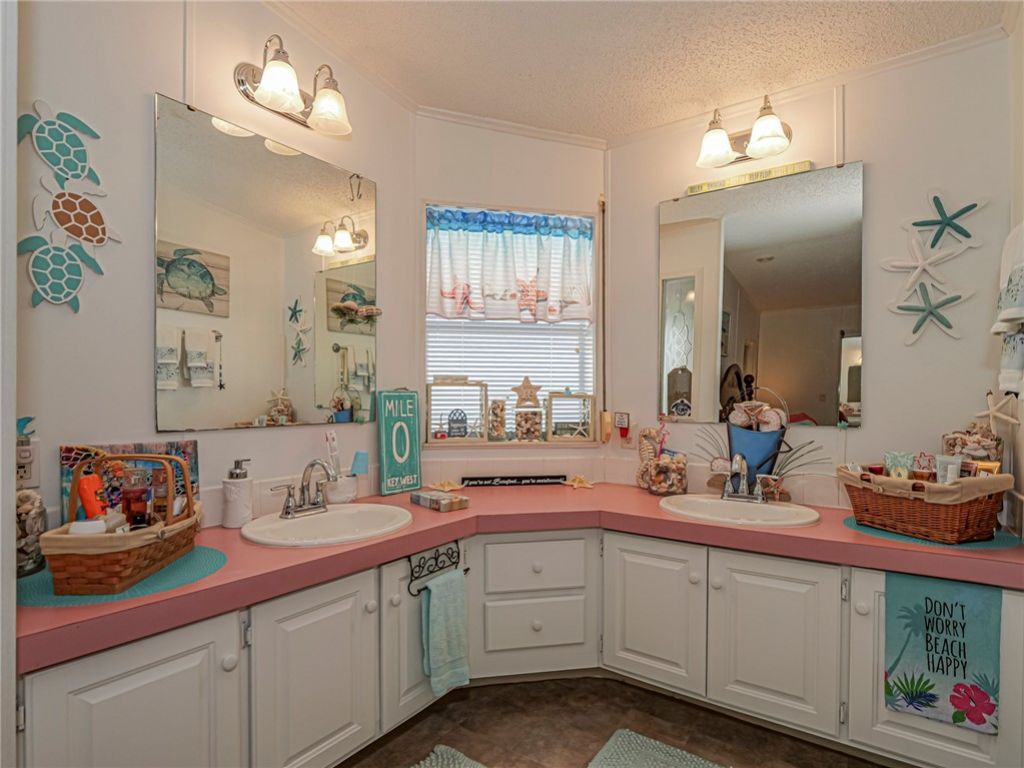 7648 Kyak Court , Unit Q16, Sebastian, FL 32976 Photo