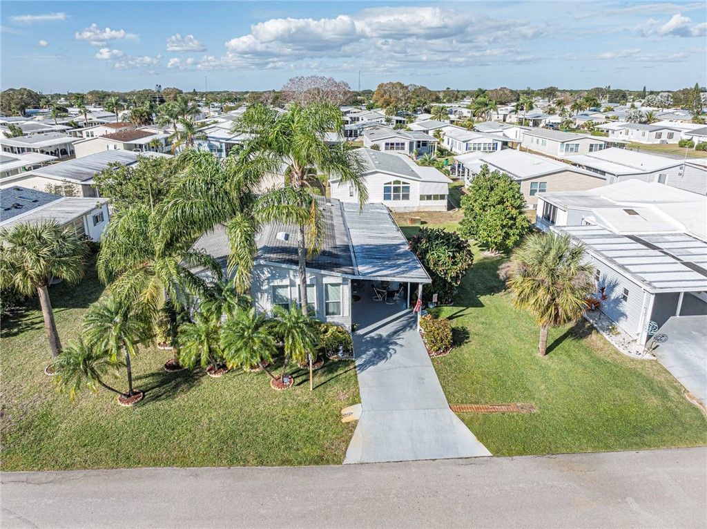 7648 Kyak Court , Unit Q16, Sebastian, FL 32976 Photo