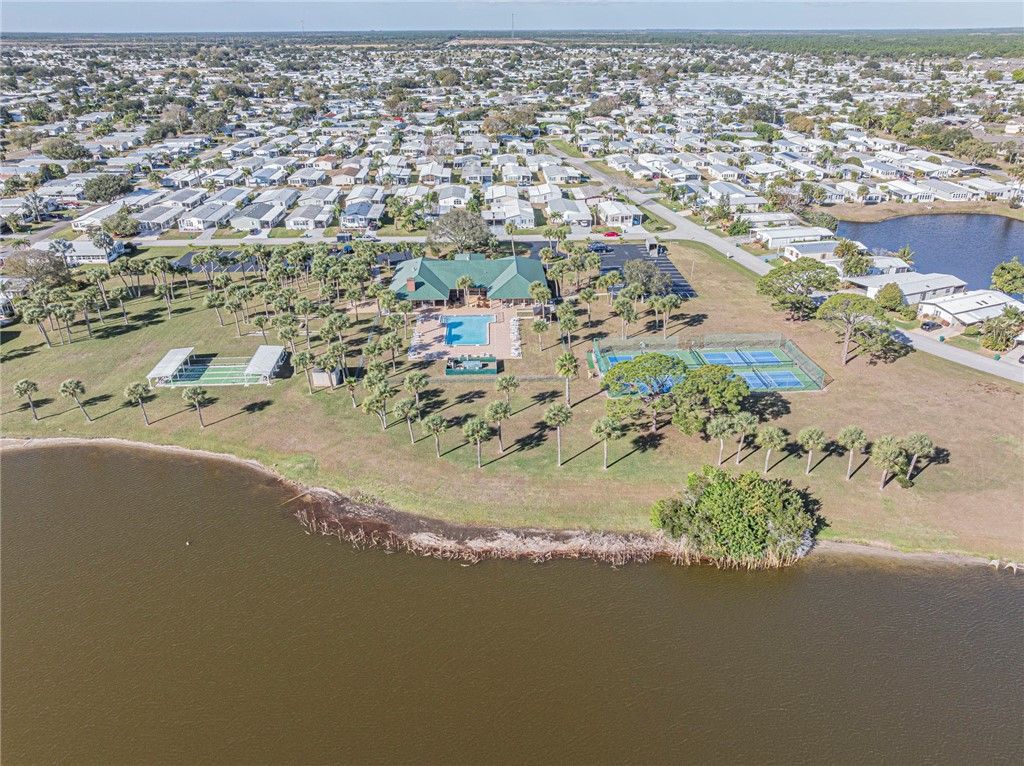 7648 Kyak Court , Unit Q16, Sebastian, FL 32976 Photo