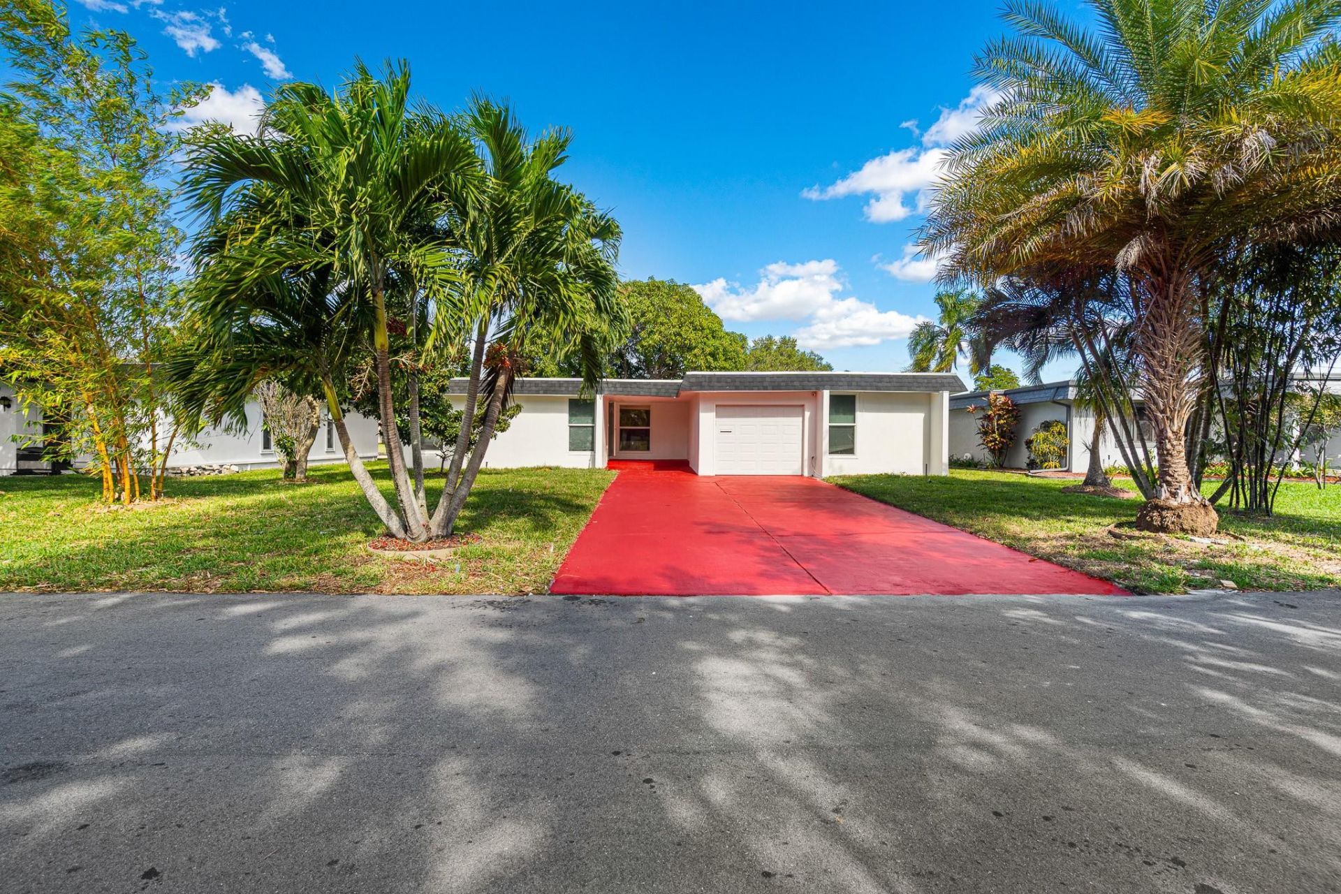 7007 NW 64th Street, Tamarac, FL 33321 Photo