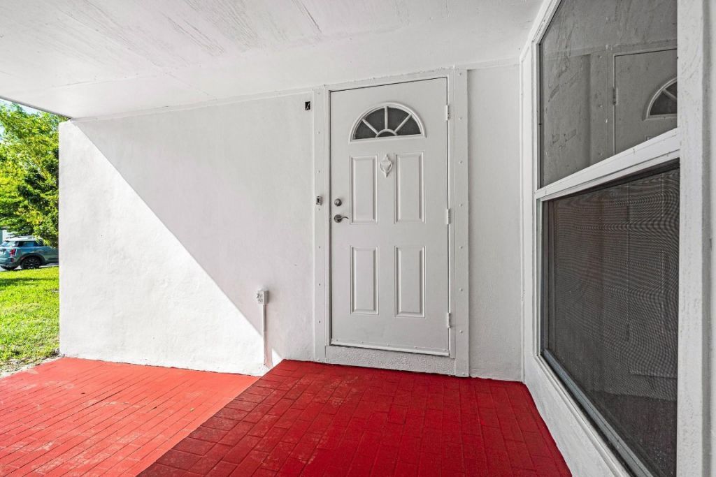 7007 NW 64th Street, Tamarac, FL 33321 Photo