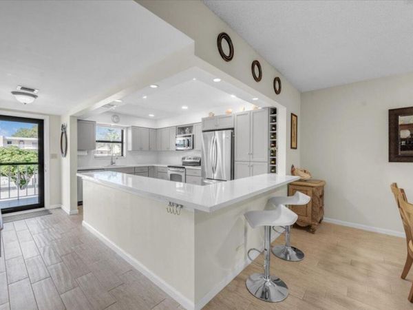 300 N Highway A1a, Unit 305i, Jupiter, FL 33477