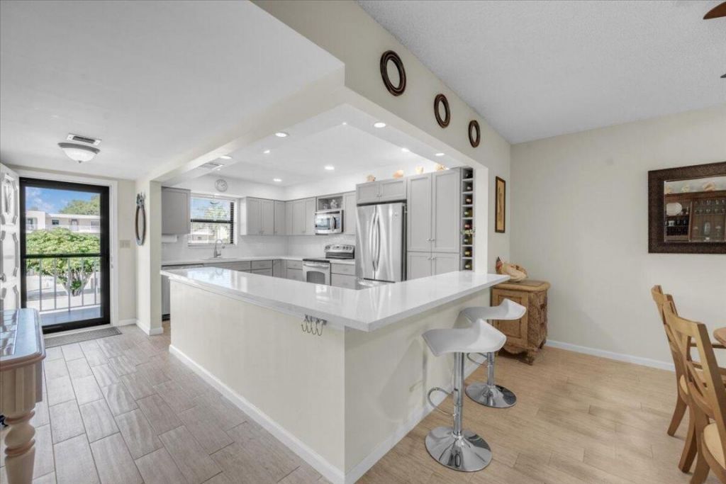 300 N Highway A1a, Unit 305i, Jupiter, FL 33477 Photo