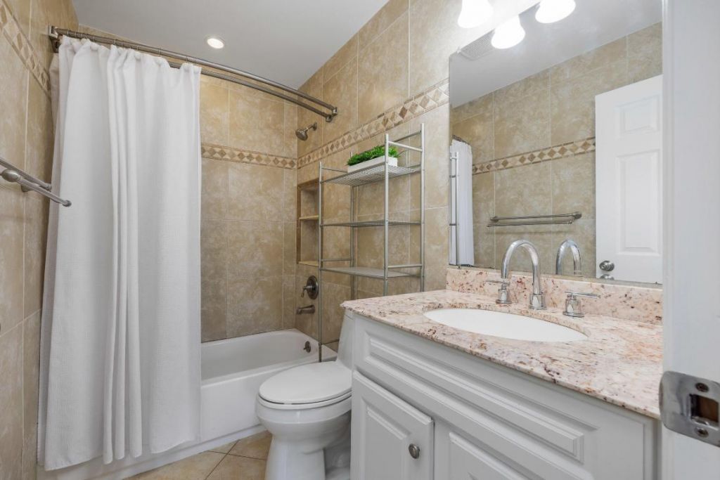 640 Forest Hill Boulevard, West Palm Beach, FL 33405 Photo