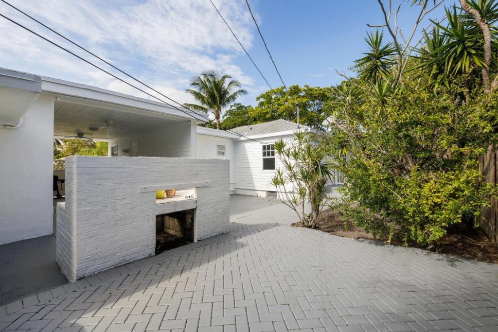 640 Forest Hill Boulevard, West Palm Beach, FL 33405 Photo