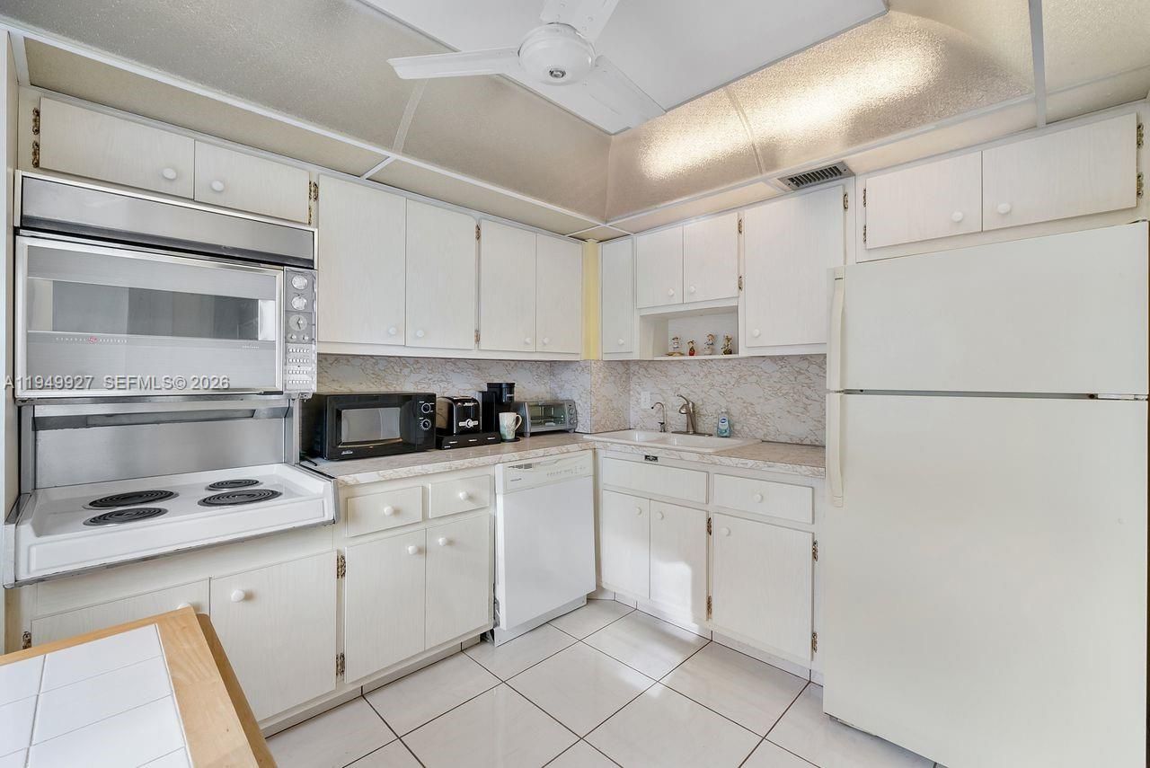 201 N Ocean Blvd, Unit 112, Pompano Beach, FL 33062 Photo