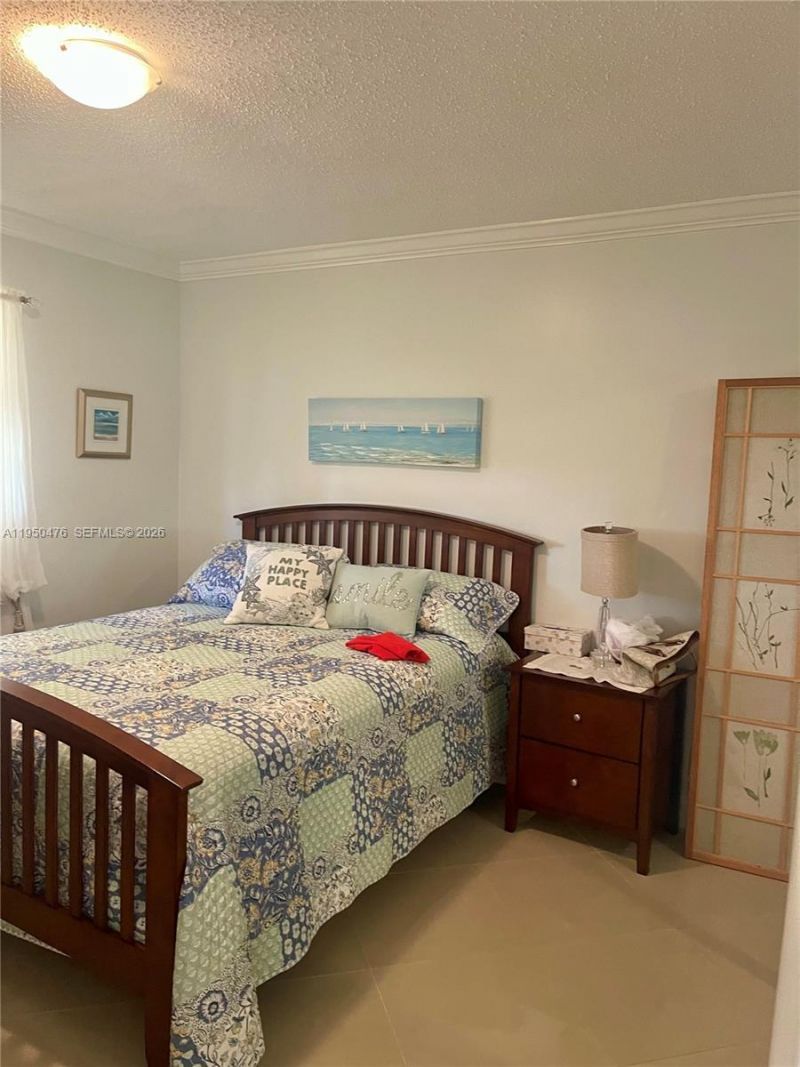 3940 NW 42nd Ave , Unit 319, Lauderdale Lakes, FL 33319 Photo