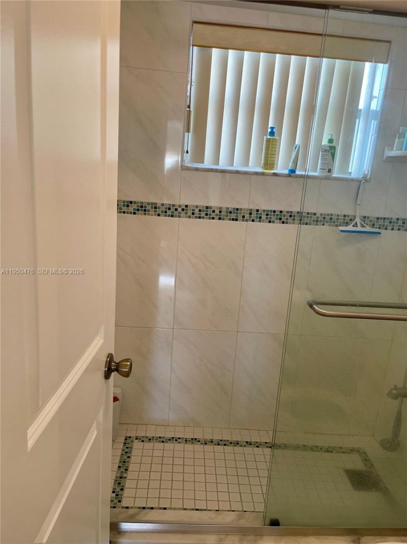 3940 NW 42nd Ave , Unit 319, Lauderdale Lakes, FL 33319 Photo