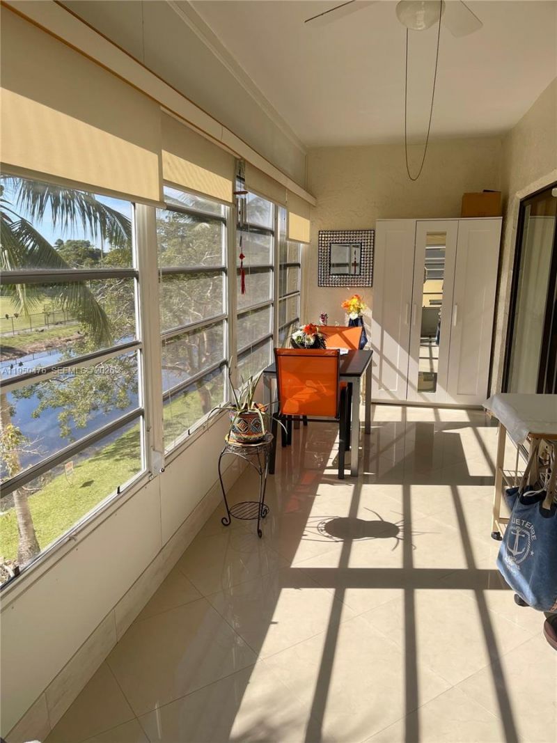 3940 NW 42nd Ave , Unit 319, Lauderdale Lakes, FL 33319 Photo