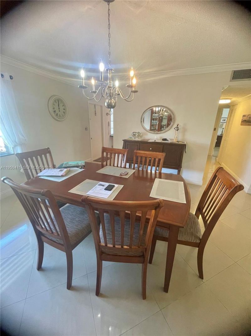 3940 NW 42nd Ave , Unit 319, Lauderdale Lakes, FL 33319 Photo