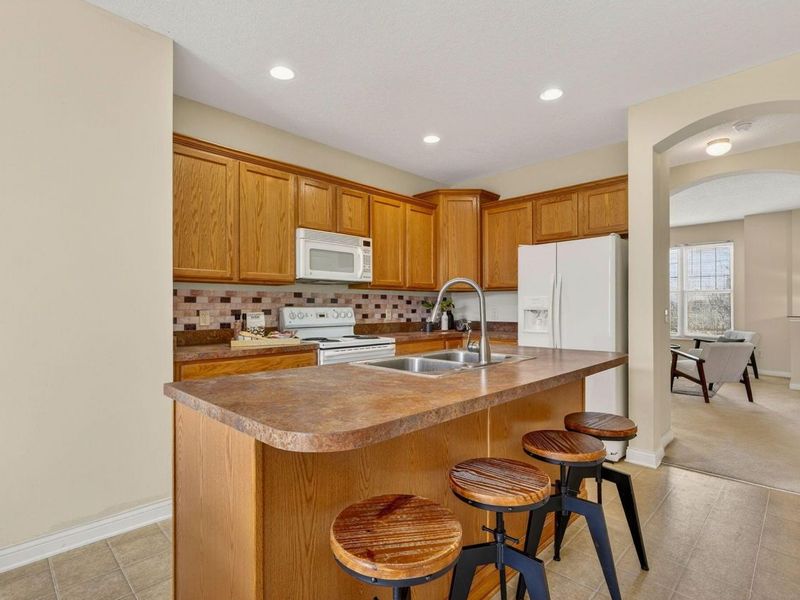 324 Benedetti Avenue, Columbus, OH 43213 Photo 6