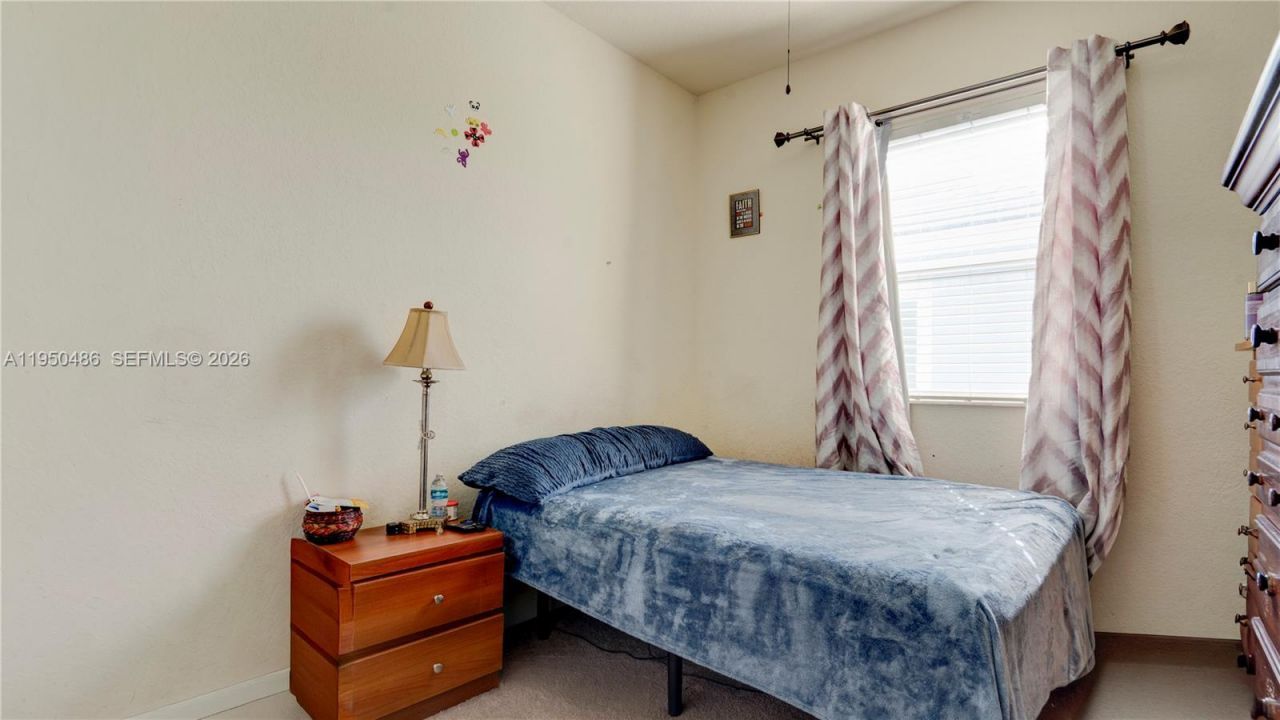 355 NE 31st Ave, Homestead, FL 33033 Photo