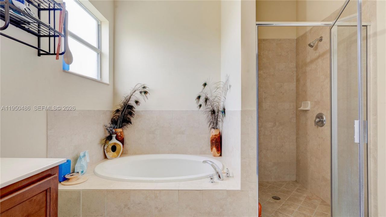 355 NE 31st Ave, Homestead, FL 33033 Photo