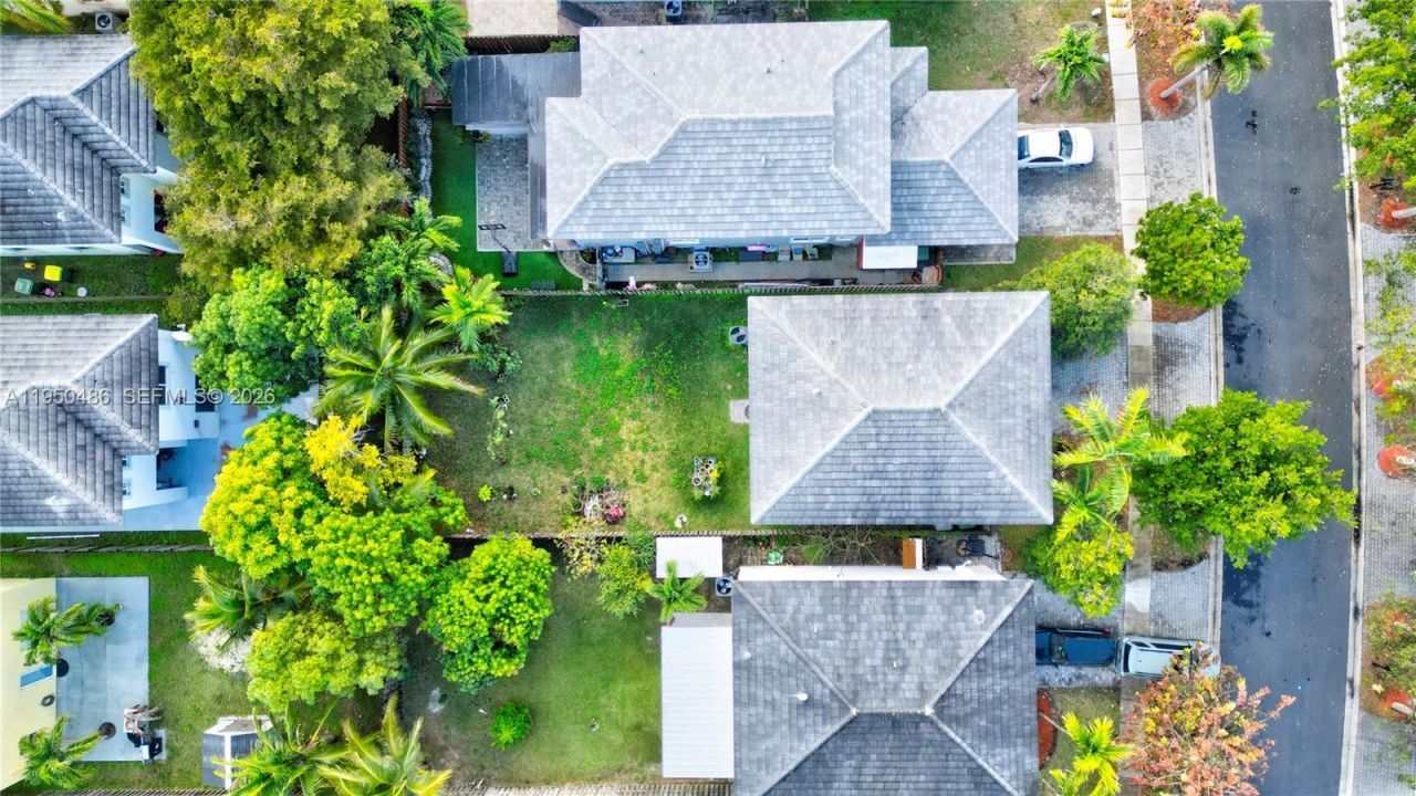 355 NE 31st Ave, Homestead, FL 33033 Photo