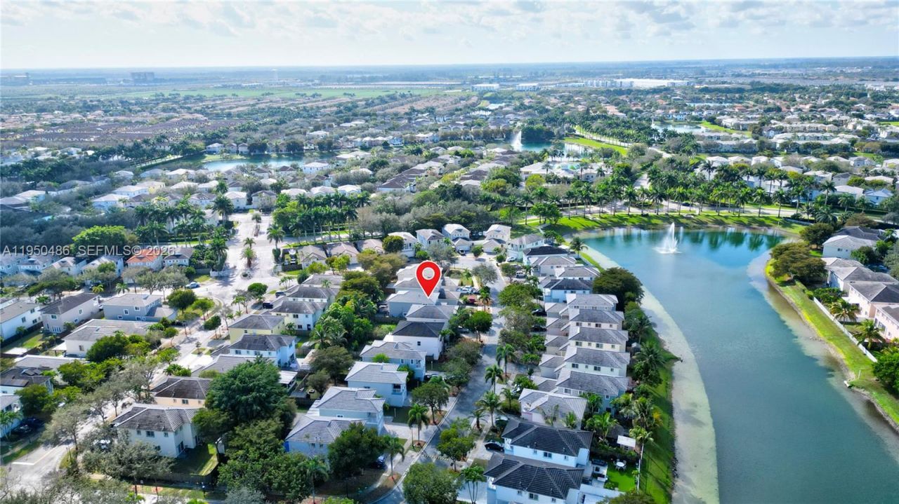 355 NE 31st Ave, Homestead, FL 33033 Photo