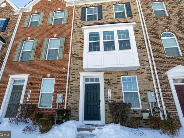 9926 NEW POINTE DRIVE, UPPER MARLBORO, MD 20774