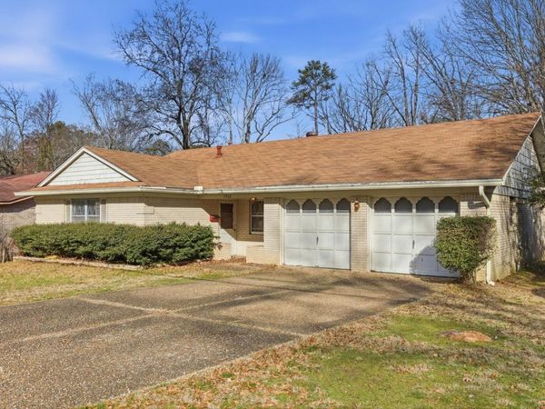 7922 Illinois Street, Little Rock, AR 72227