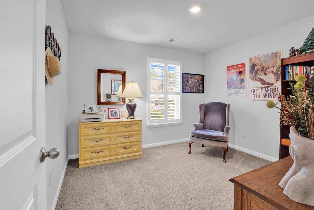 1577 Jardine Loop Photo 10