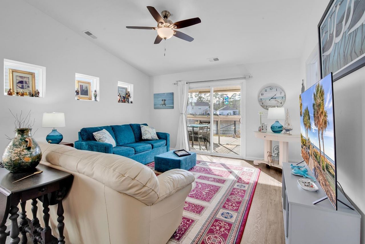 1577 Jardine Loop Photo 17