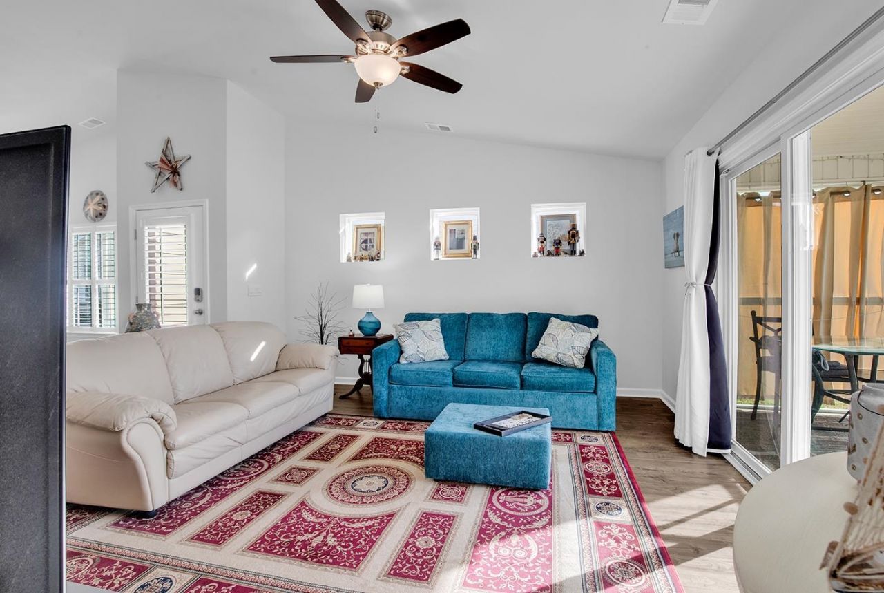 1577 Jardine Loop Photo 19