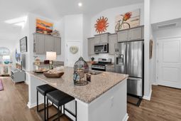 1577 Jardine Loop photo 4