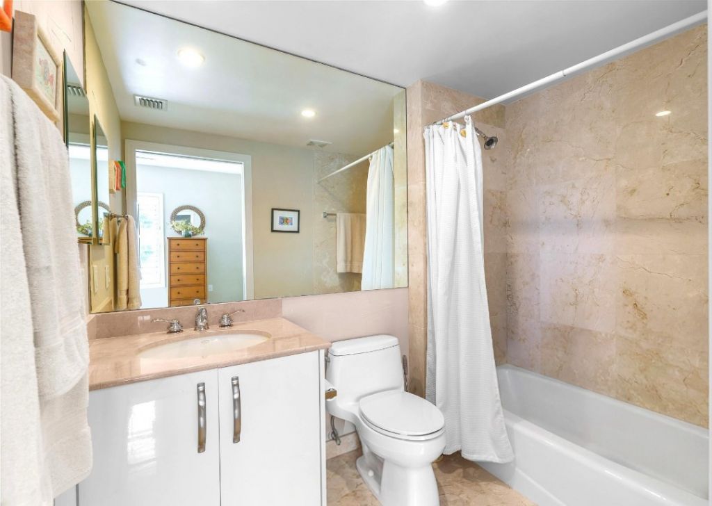 2051 SE 3rd Street, Unit 203, Deerfield Beach, FL 33441 Photo