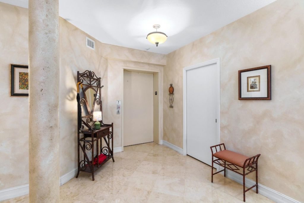 2051 SE 3rd Street, Unit 203, Deerfield Beach, FL 33441 Photo