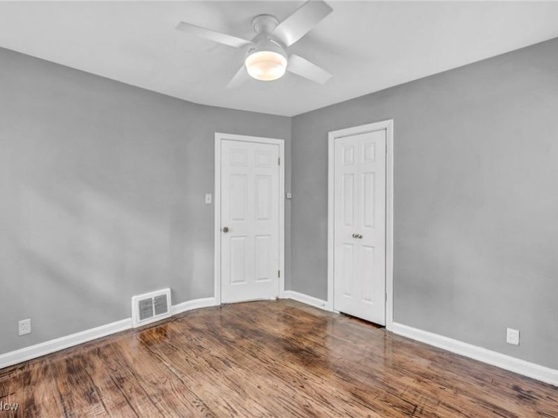 242 N Hawkins Avenue, Akron, OH 44313 Photo 13