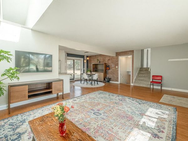 1610 RANDY Lane, Madison, WI 53704