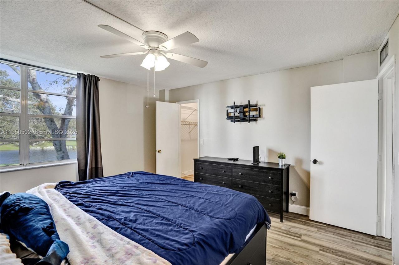 9451 Live Oak Pl , Unit 102, Davie, FL 33324 Photo