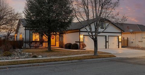 7425 Ash Peak Drive, Sparks, NV 89436 Photo