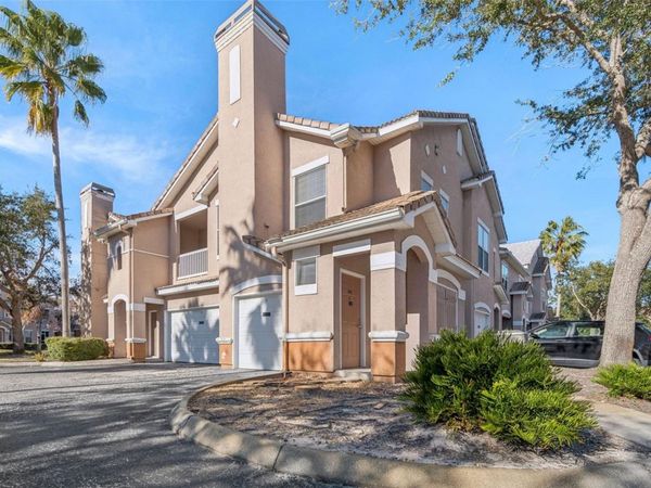 10434 VILLA VIEW CIRCLE, TAMPA, FL 33647