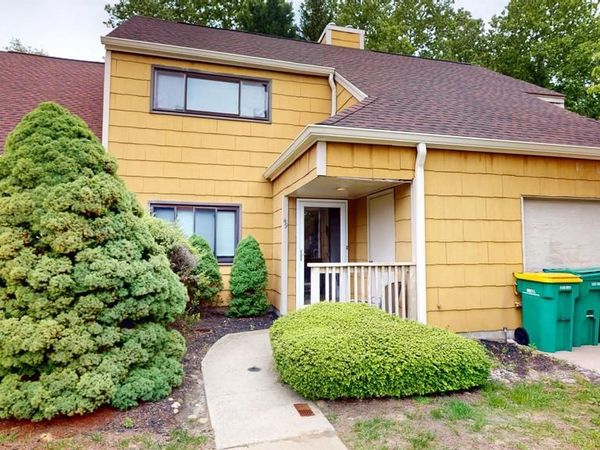 49 DOVER DRIVE, LINDENWOLD, NJ 08021