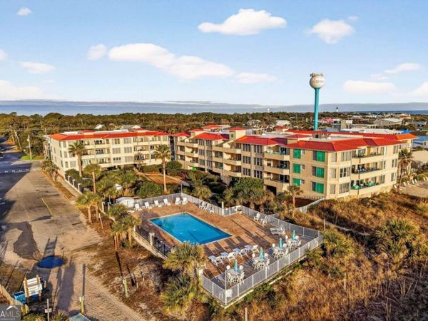214 Butler Avenue, Unit 204, Tybee Island, GA 31328