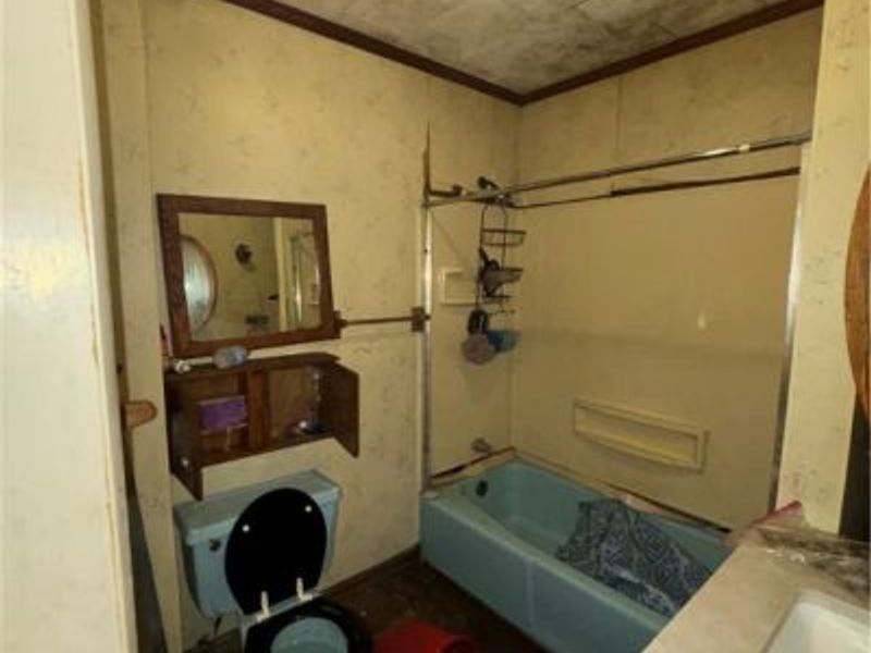 7207 Ivy Avenue, Cleveland, OH 44127 Photo 12